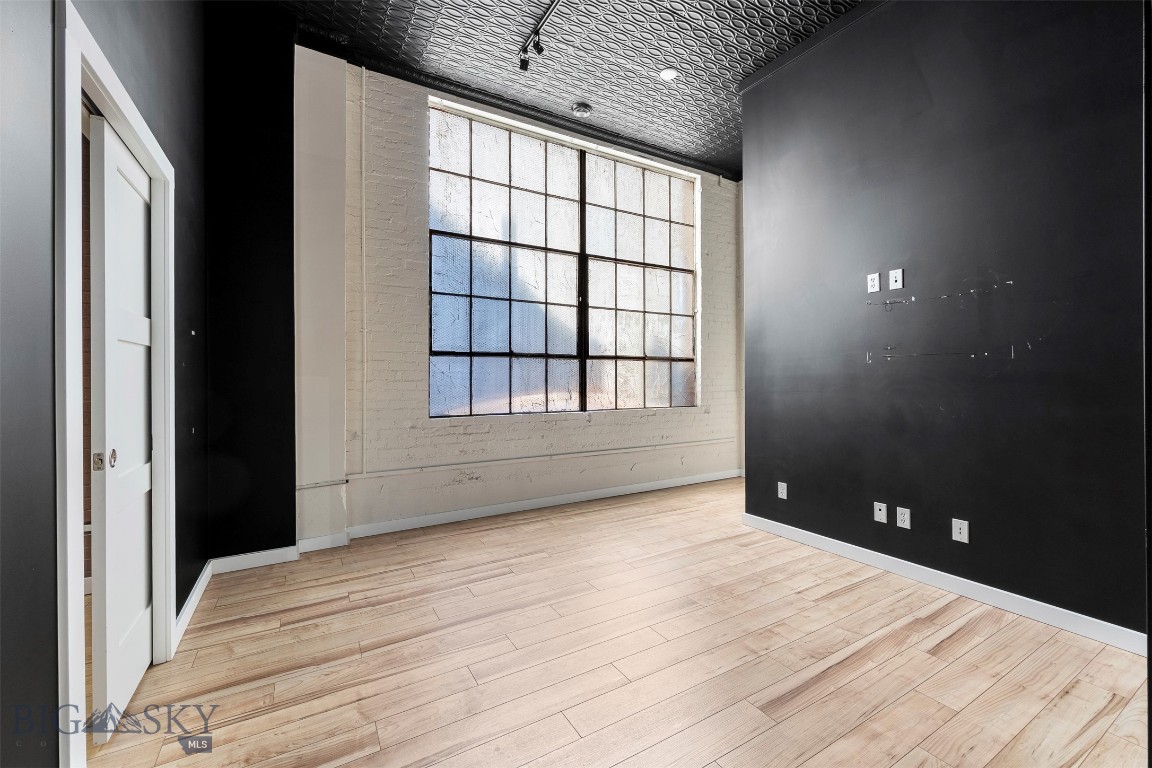 209 S Montana Street Property Photo 28