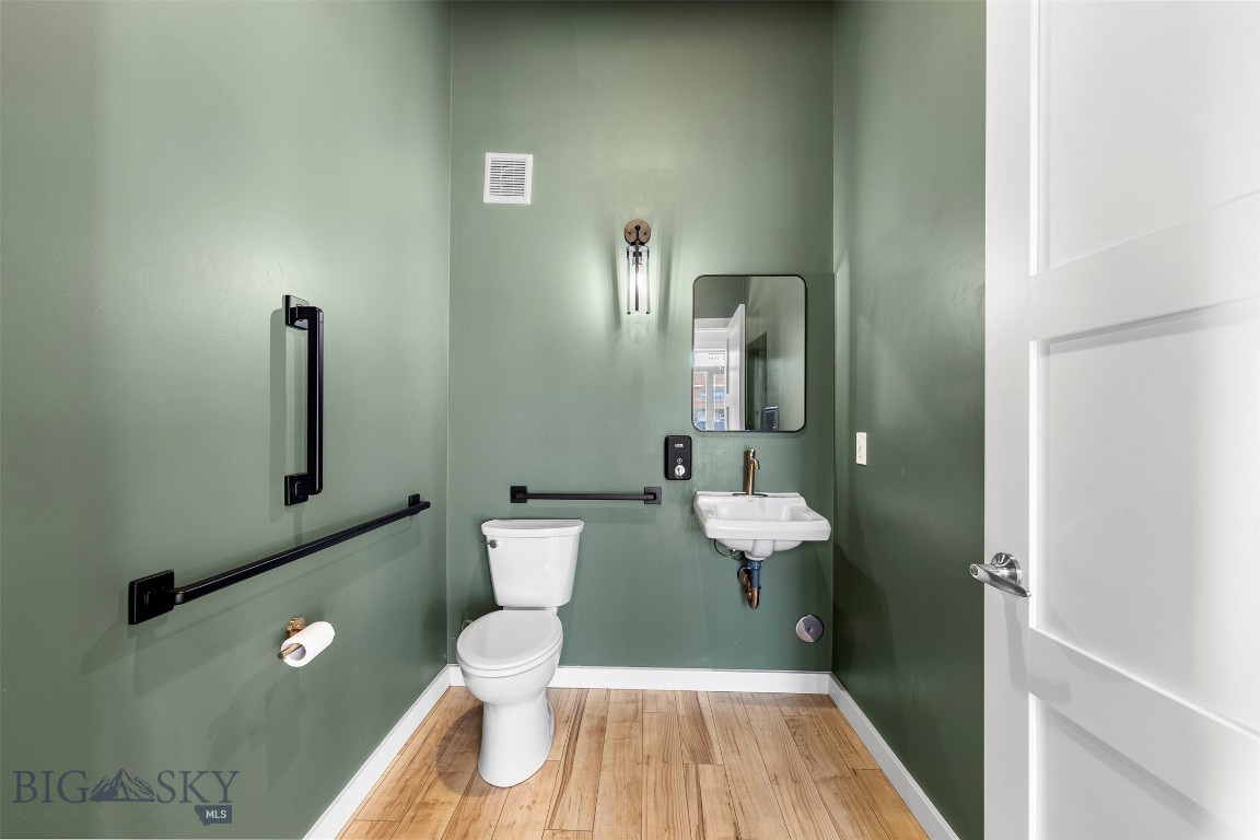 209 S Montana Street Property Photo 29