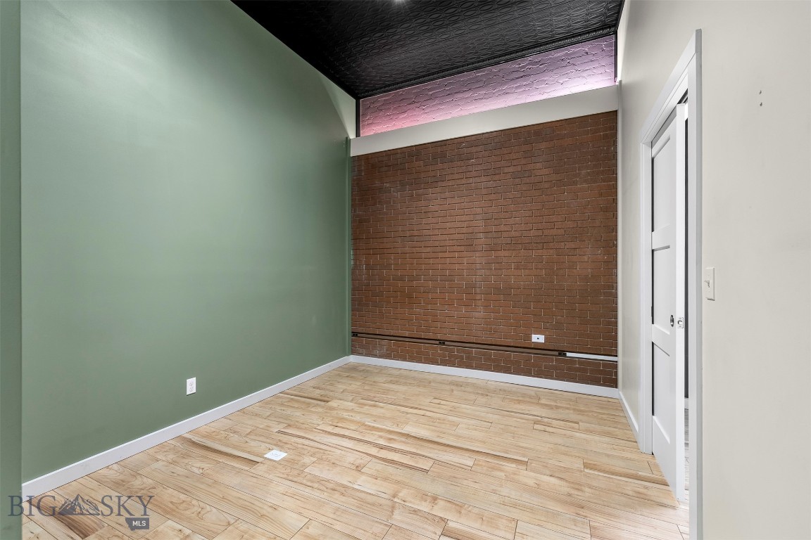 209 S Montana Street Property Photo 35