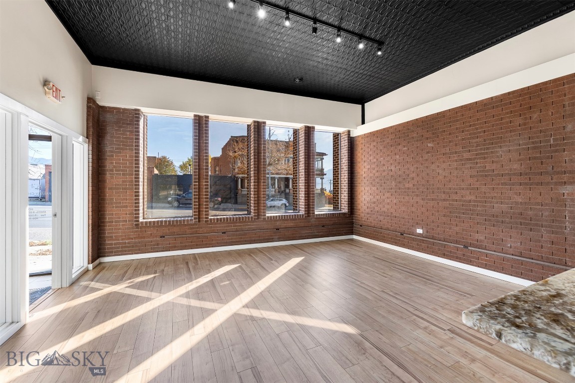 209 S Montana Street Property Photo 39