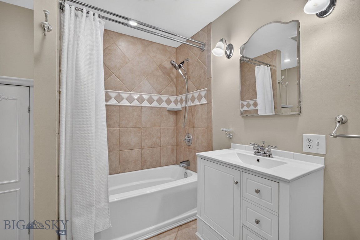 66 Bridle Bit Loop Property Photo 24