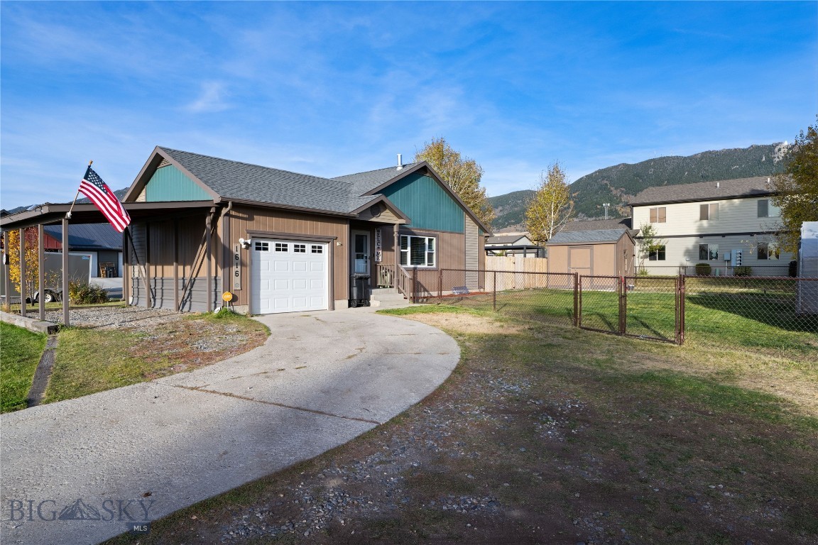 1616 Lafayette Property Photo 1