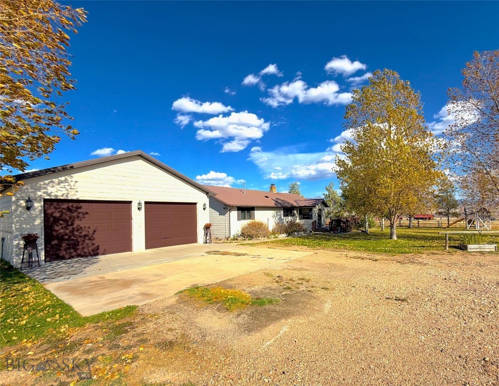 38 Sundust Lane Property Photo 14