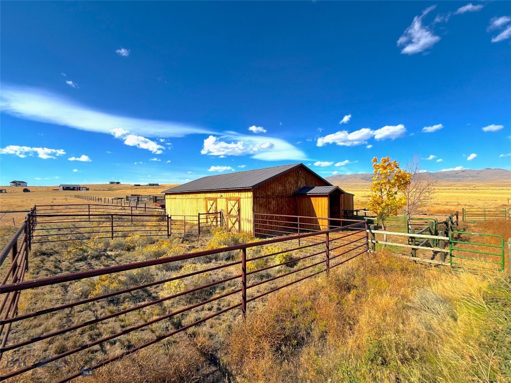 38 Sundust Lane Property Photo 41