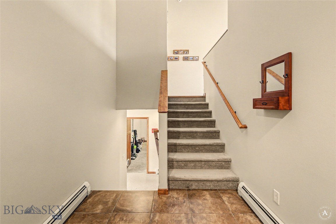5289 Stallion Ridge Property Photo 7