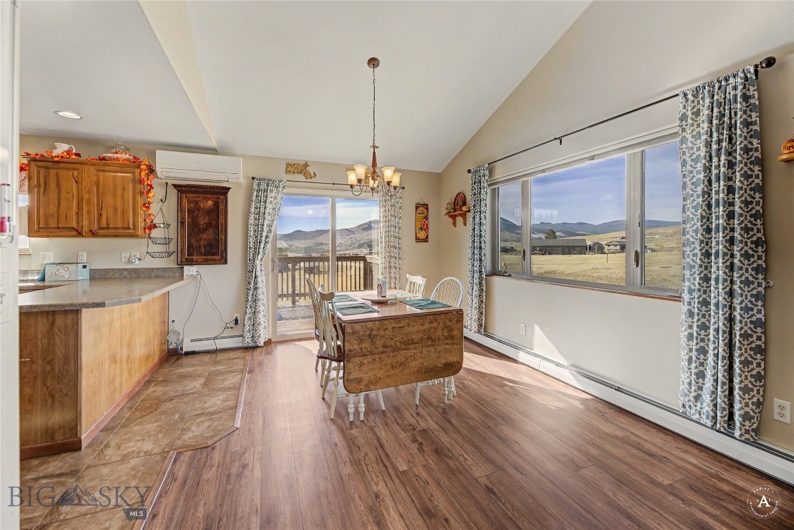5289 Stallion Ridge Property Photo 11