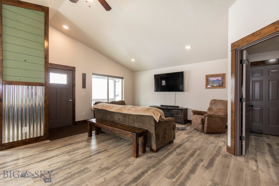 1712 Shelby Avenue Property Photo 13