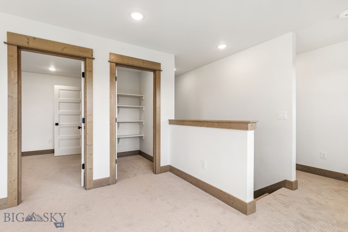 189 Delano Drive Property Photo 35
