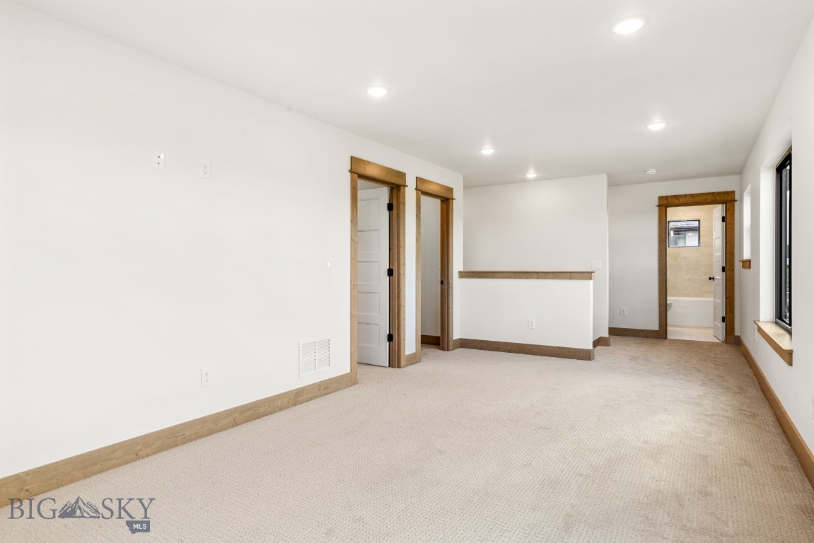 189 Delano Drive Property Photo 37