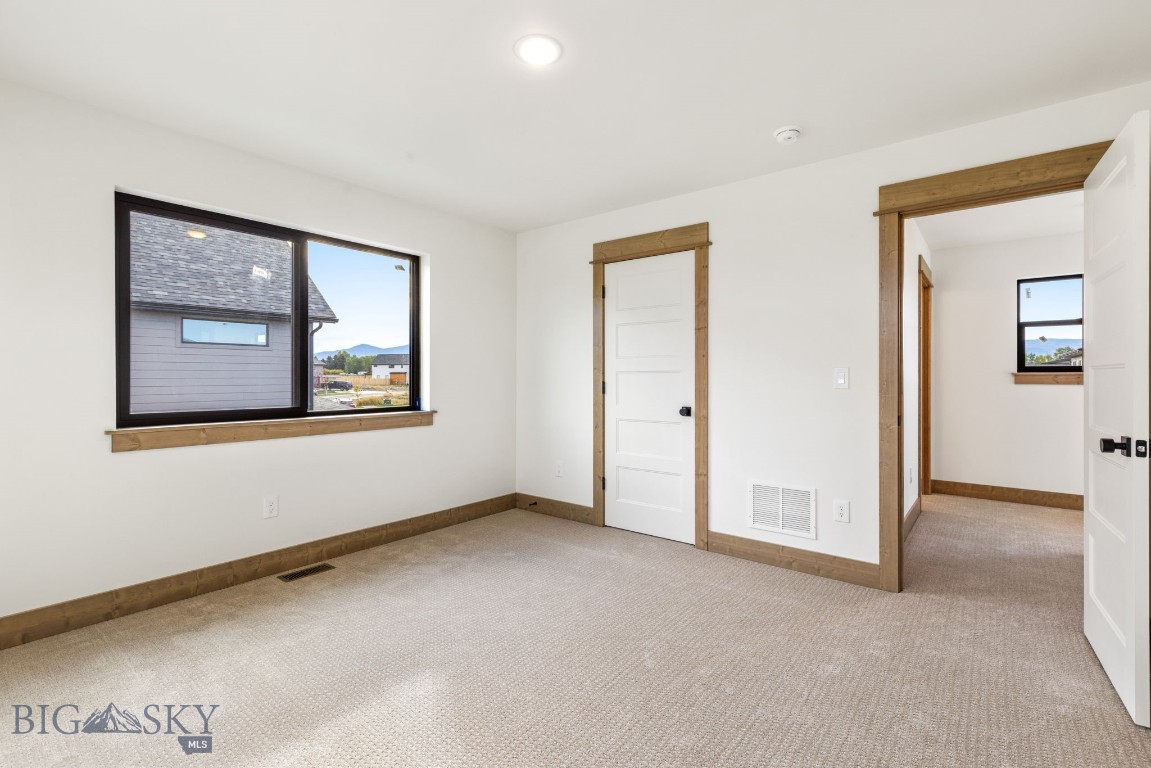 189 Delano Drive Property Photo 42