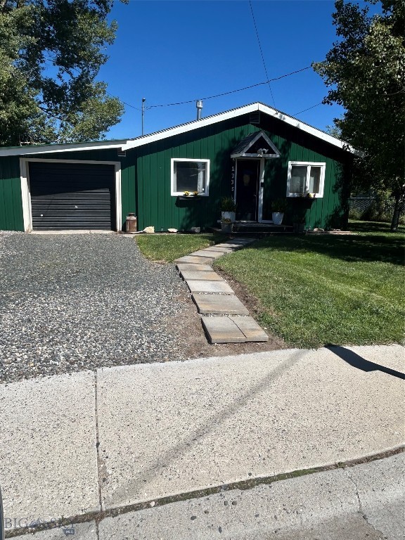 1335 Evans Avenue Property Photo 1