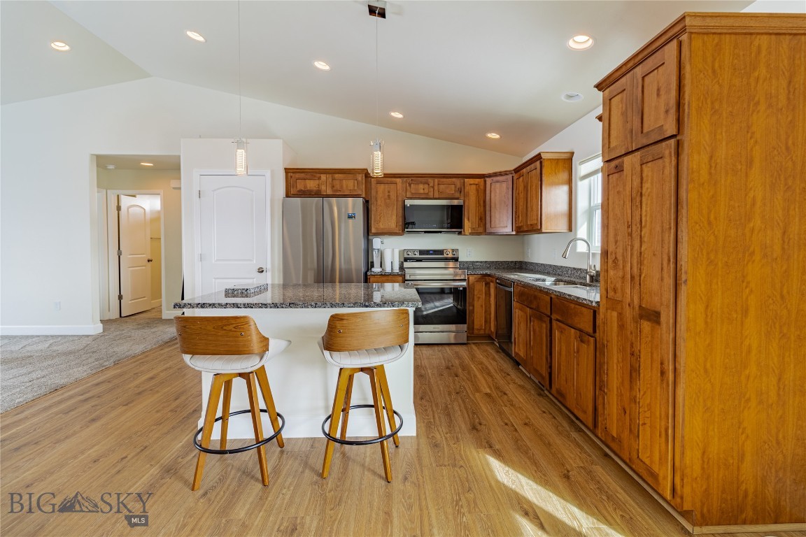 4118 Western Boulevard Property Photo 8