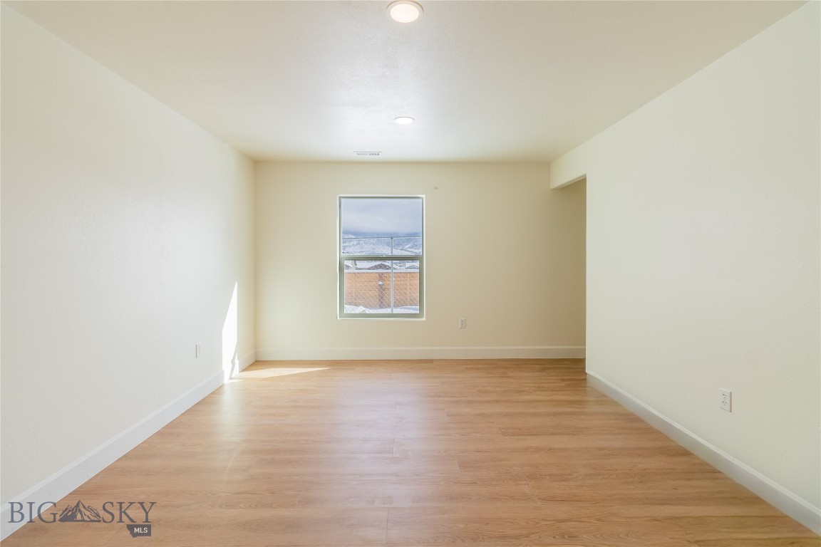 4118 Western Boulevard Property Photo 24