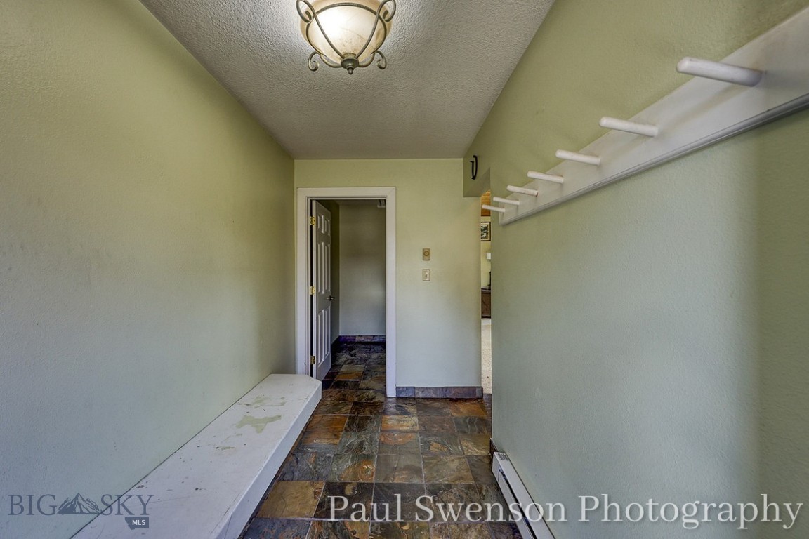 320 Candlelight Meadow Drive Property Photo 5