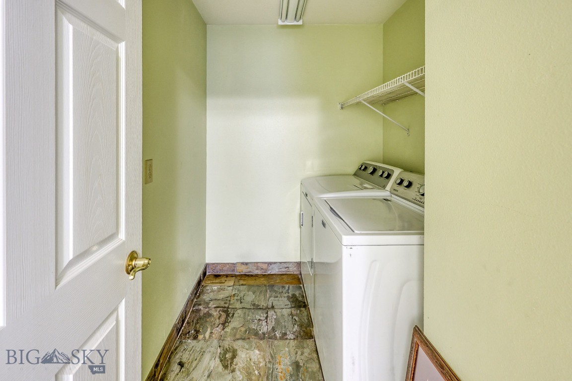 320 Candlelight Meadow Drive Property Photo 6
