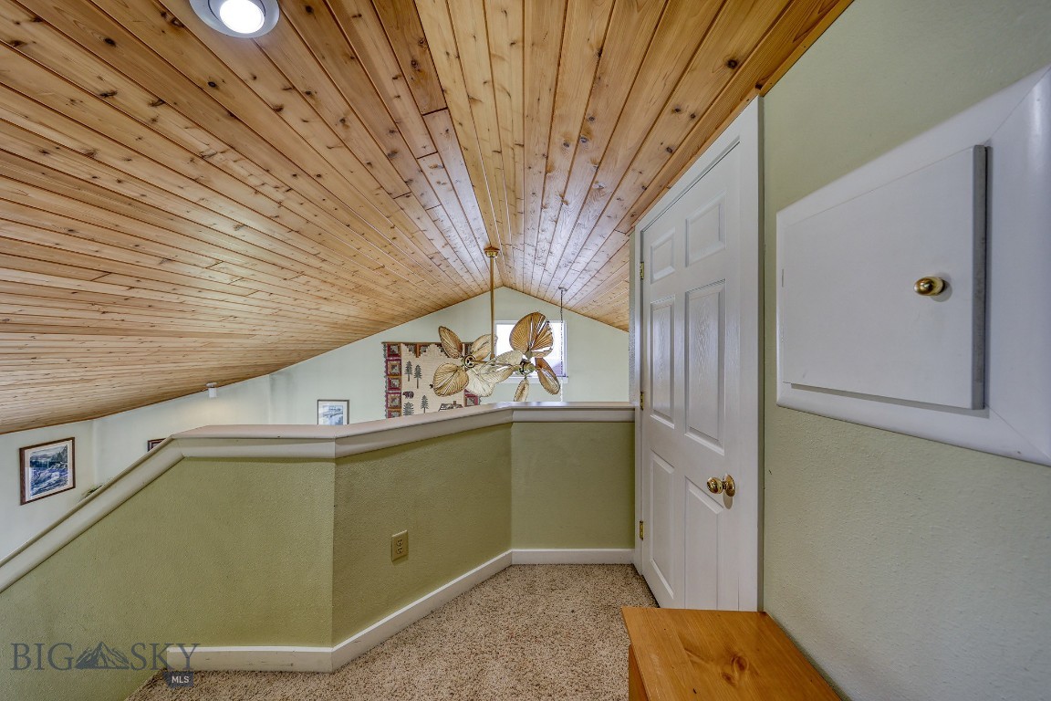 320 Candlelight Meadow Drive Property Photo 17