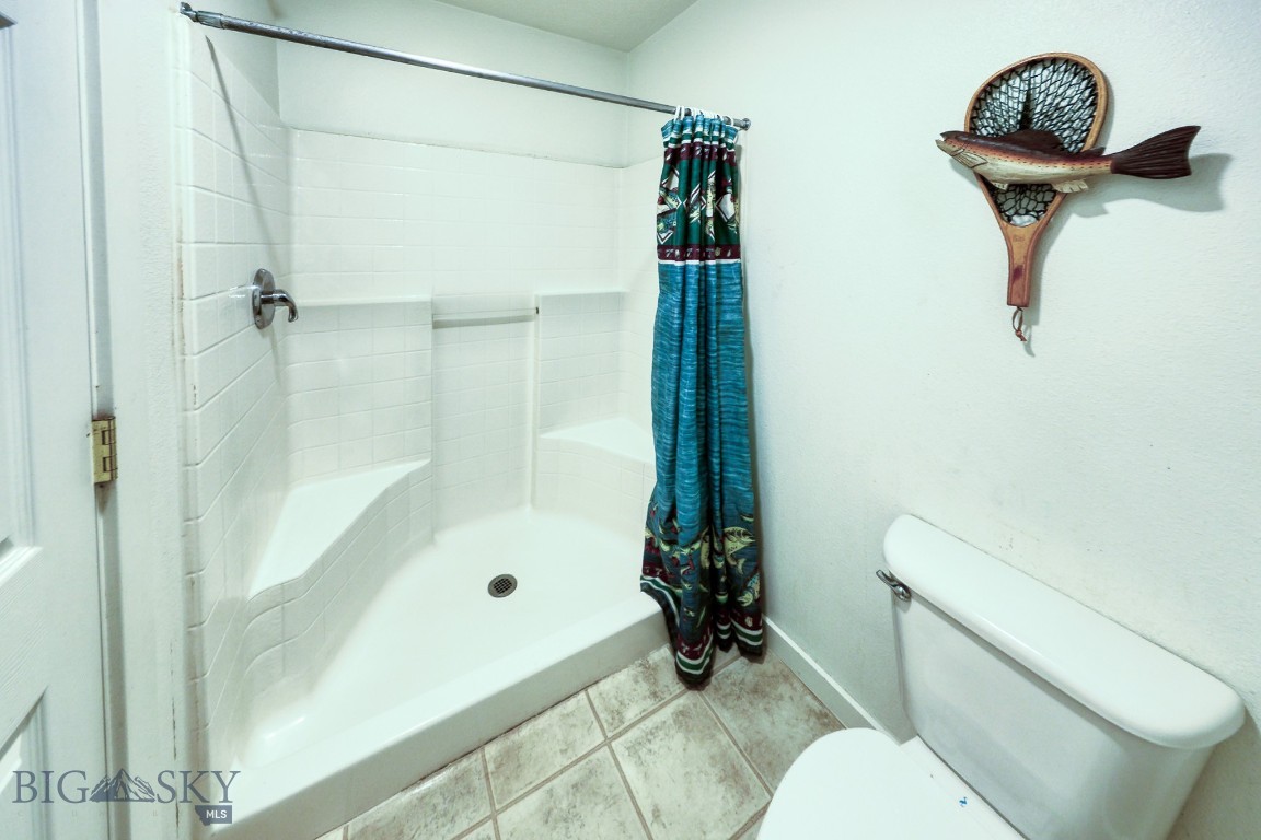 320 Candlelight Meadow Drive Property Photo 24