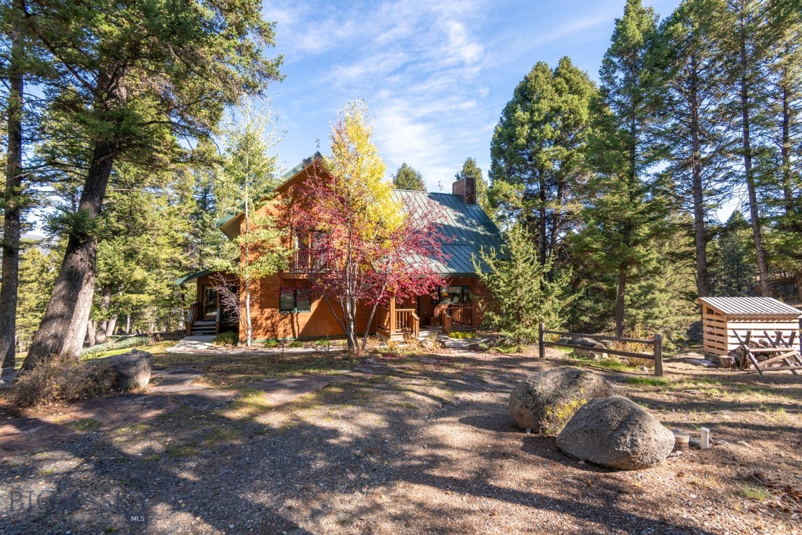 2220 Janney Road Property Photo 1