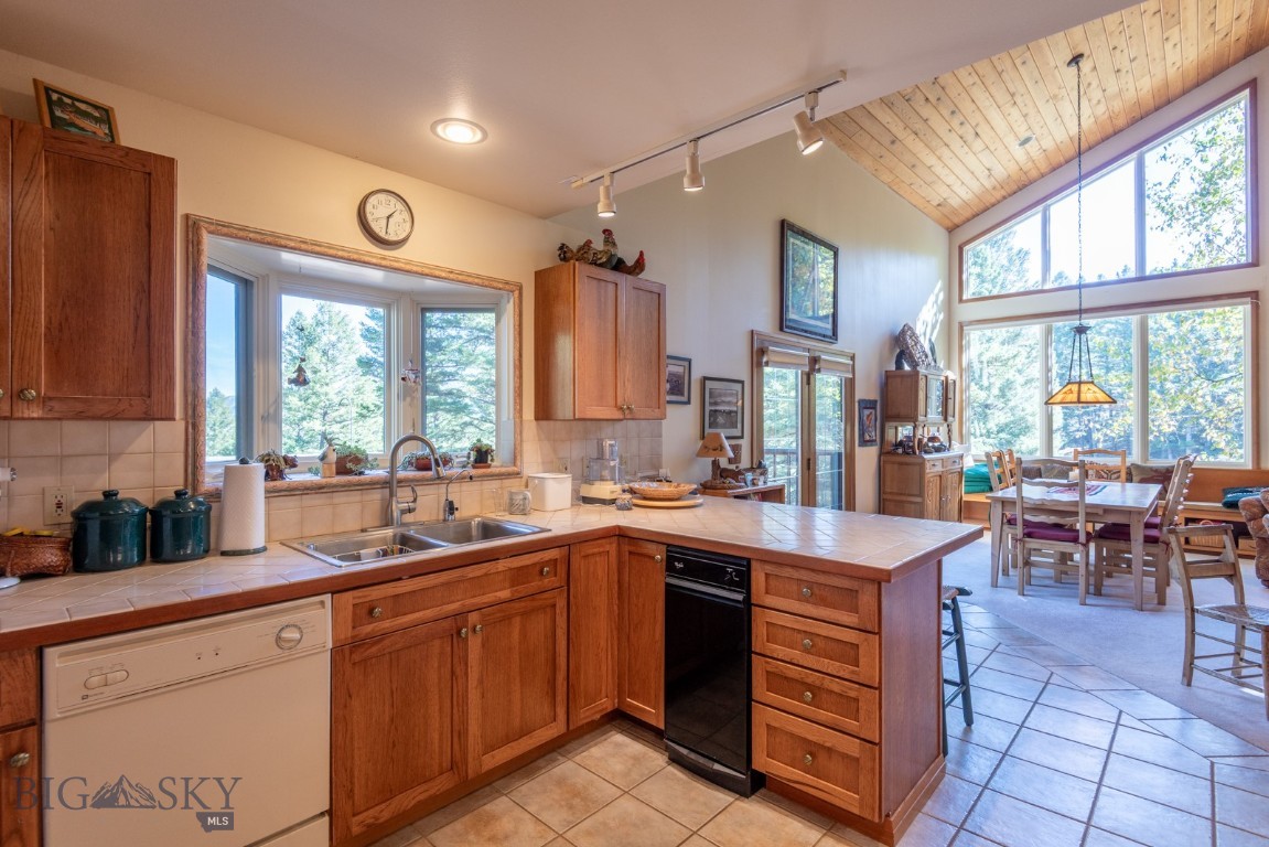 2220 Janney Road Property Photo 11