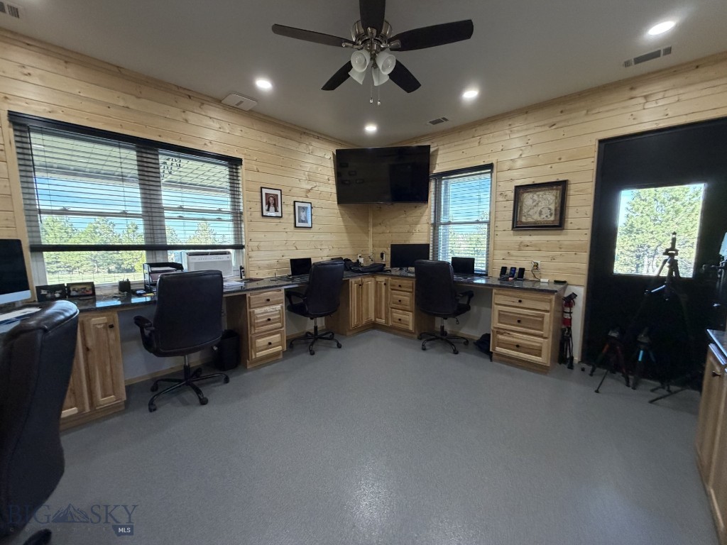 252 Rock Canyon Property Photo 24