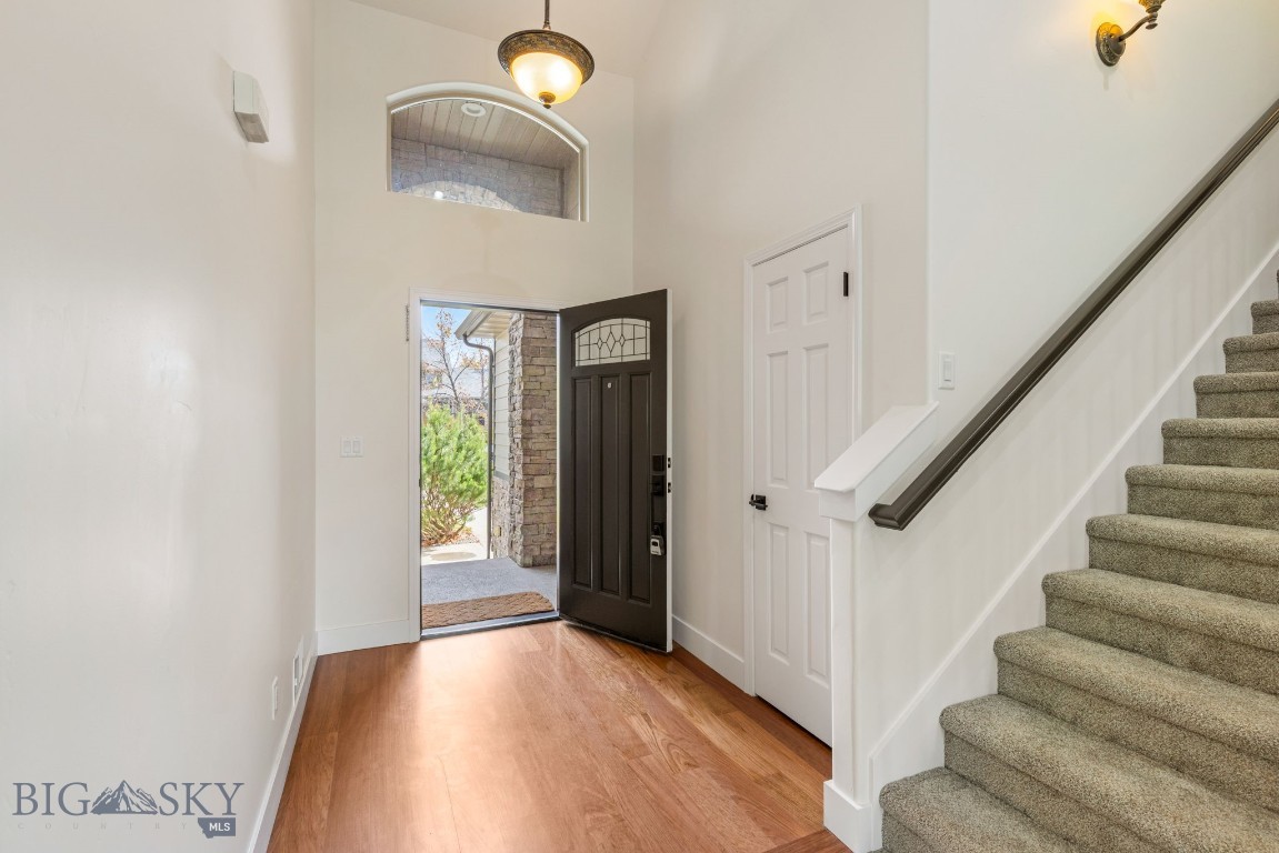1157 Springbrook Avenue Property Photo 7