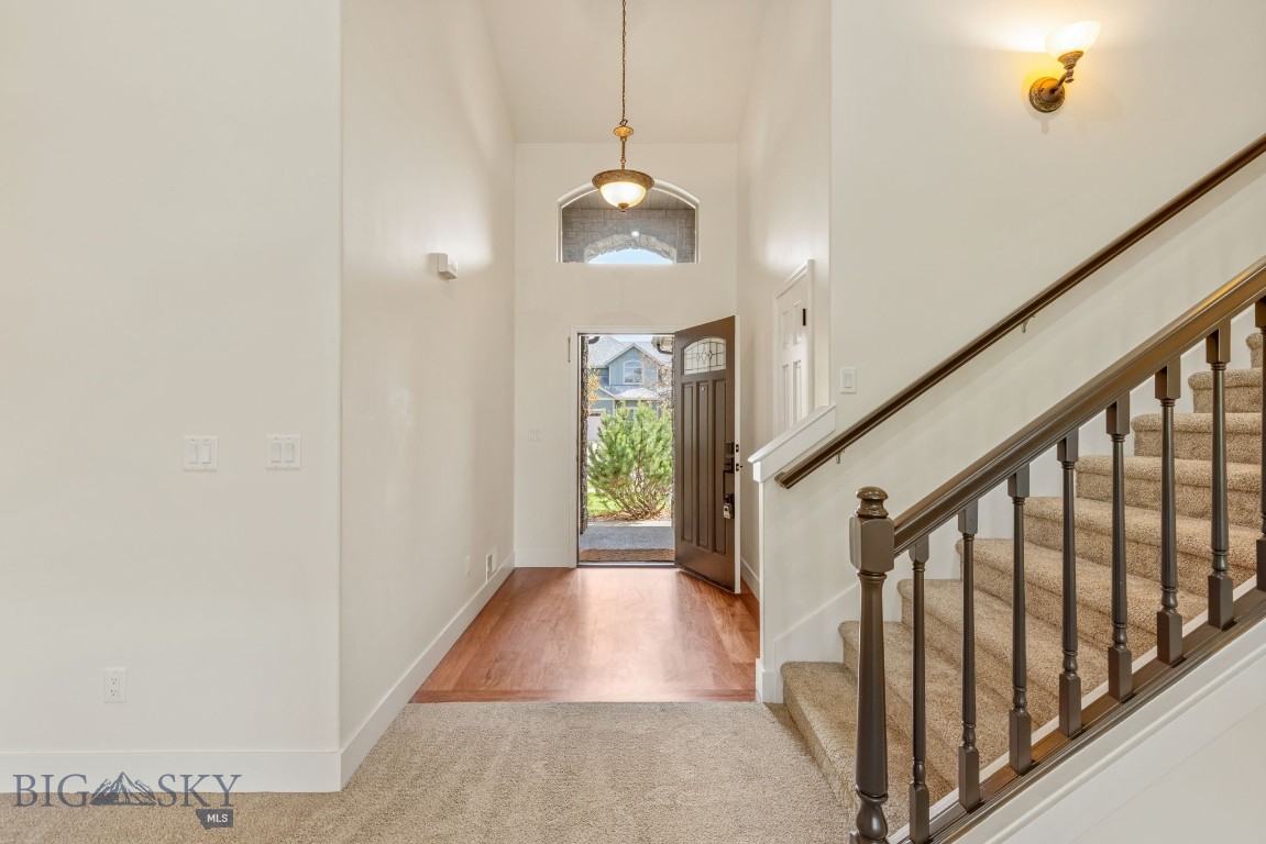 1157 Springbrook Avenue Property Photo 8