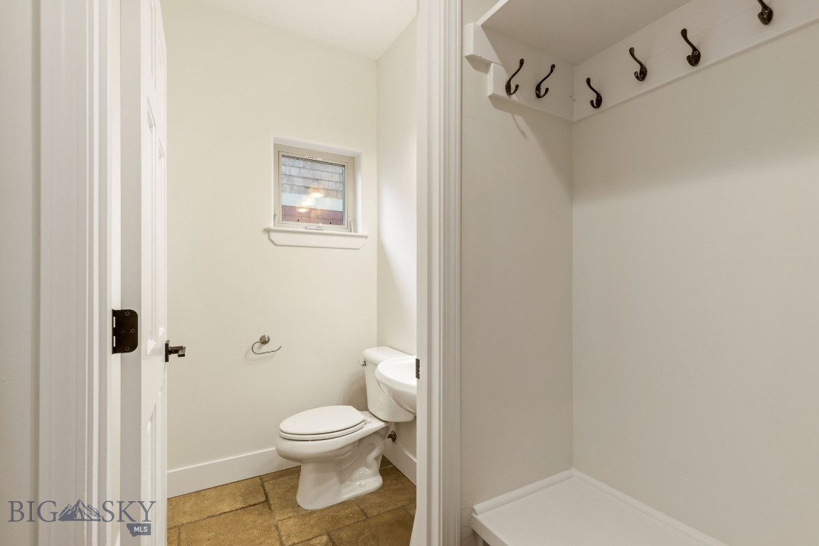 1157 Springbrook Avenue Property Photo 33