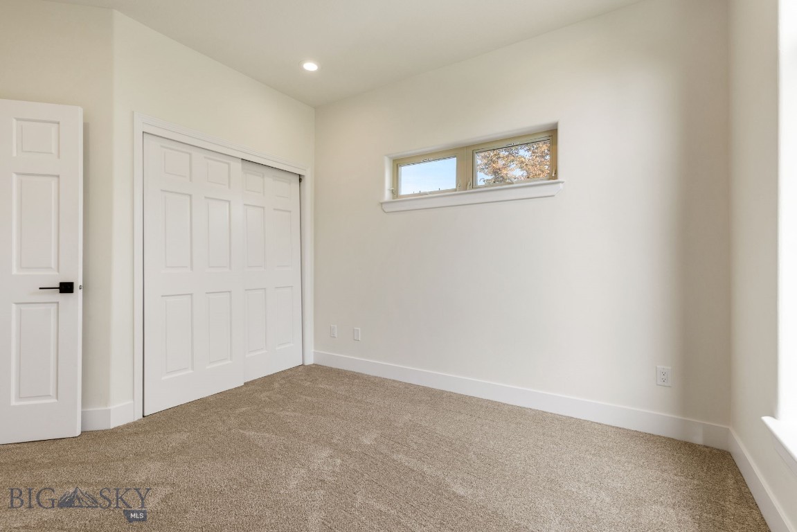1157 Springbrook Avenue Property Photo 55