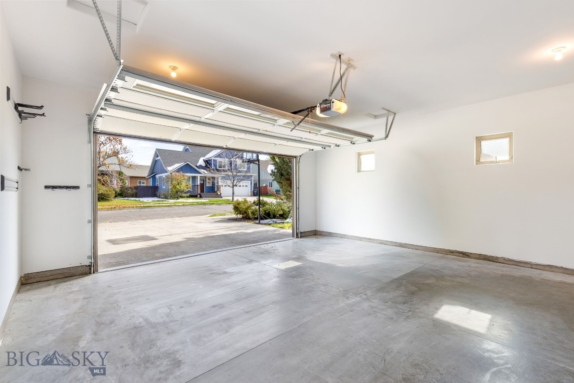 1157 Springbrook Avenue Property Photo 73