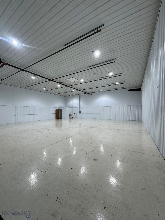 Eu 2 Gallatin Field Airport Property Photo 7