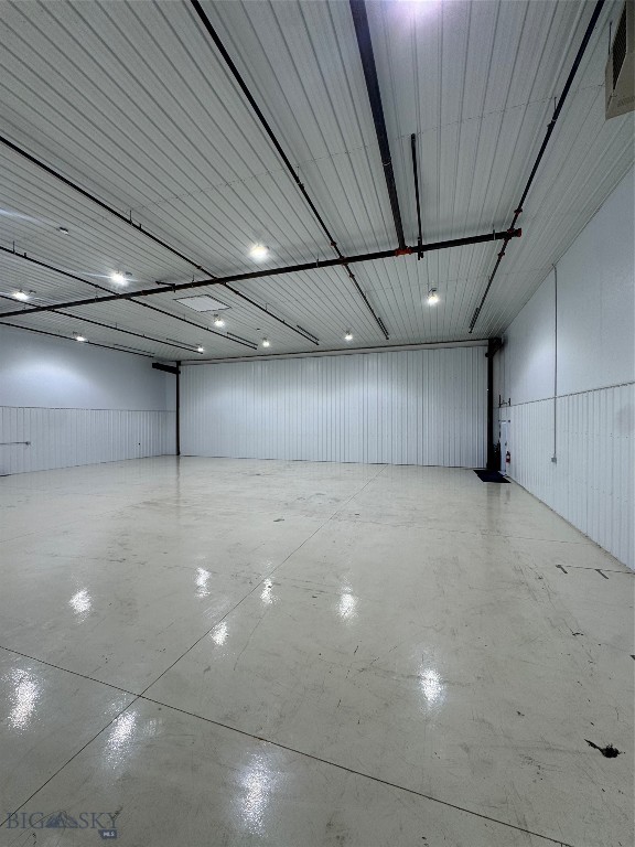 Eu 2 Gallatin Field Airport Property Photo 9