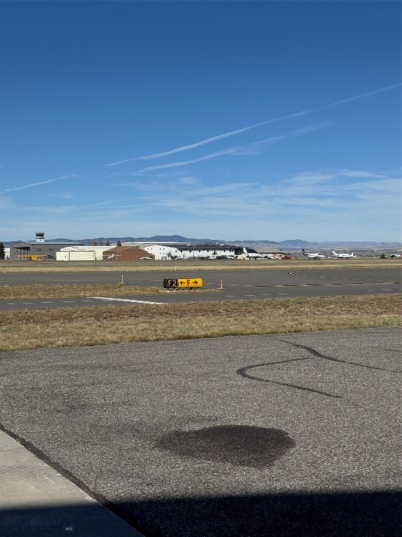 Eu 2 Gallatin Field Airport Property Photo 11