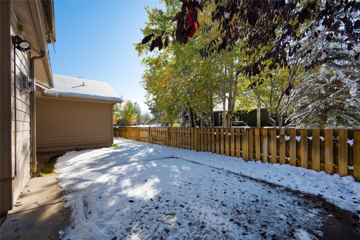 108 Rocking Bear Circle Property Photo 34
