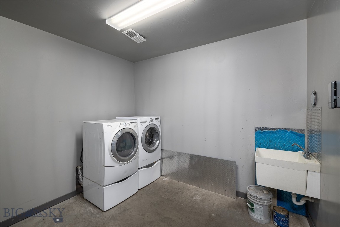 2779 N 7th Avenue Property Photo 12