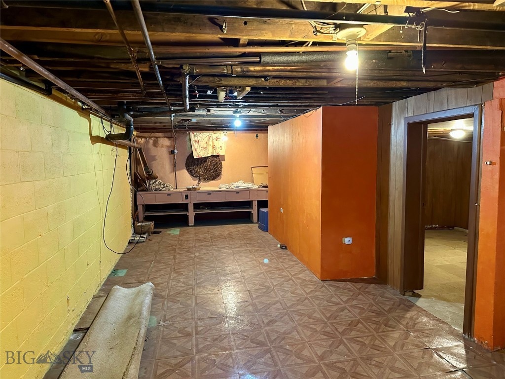 841 Placer Street Property Photo 17