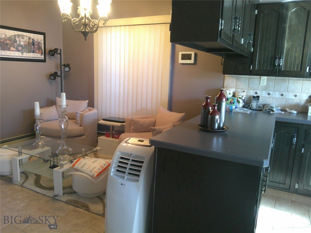 413 Spruce Street Property Photo 11