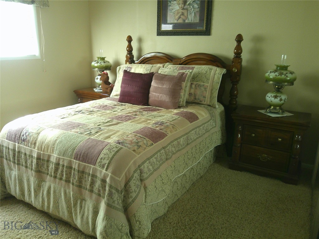 413 Spruce Street Property Photo 14