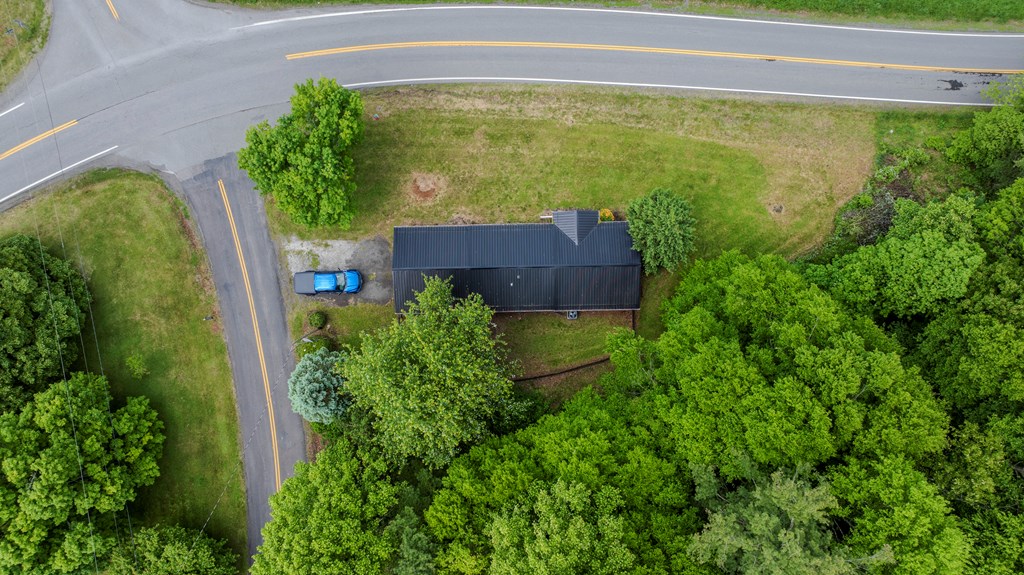 11 Chantilly Property Photo 47