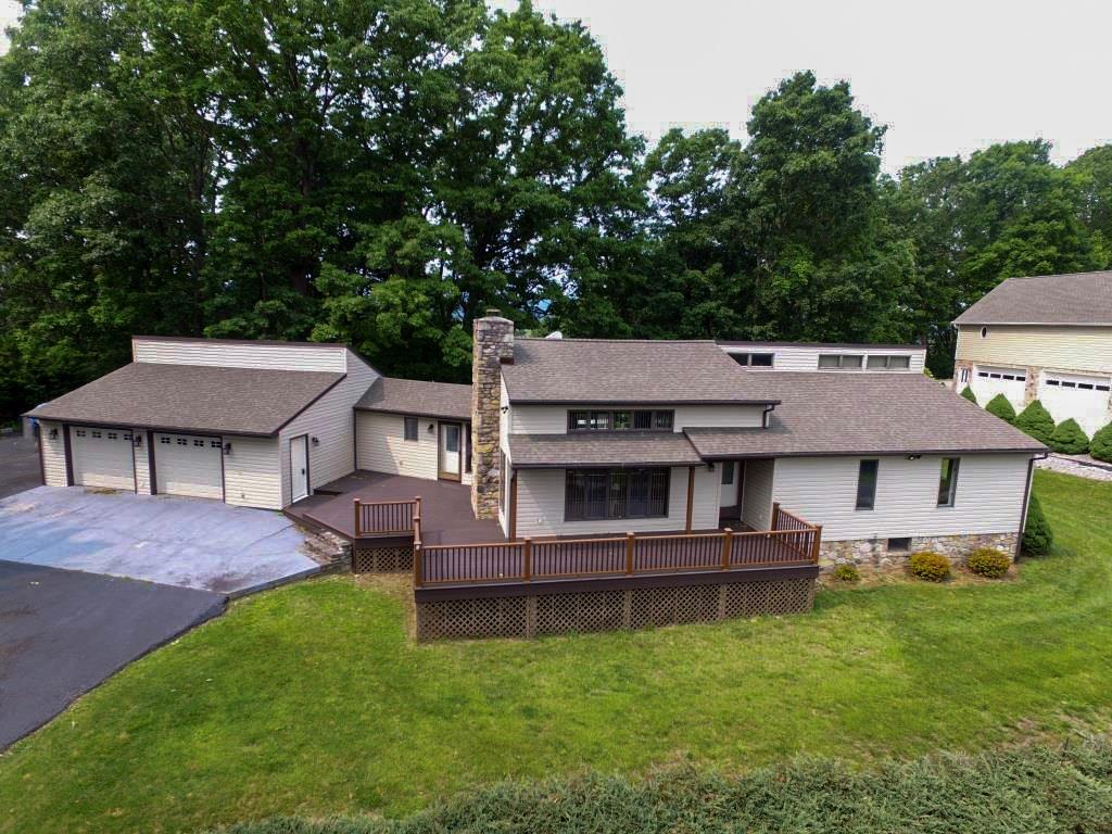 330 Laurel View Property Photo