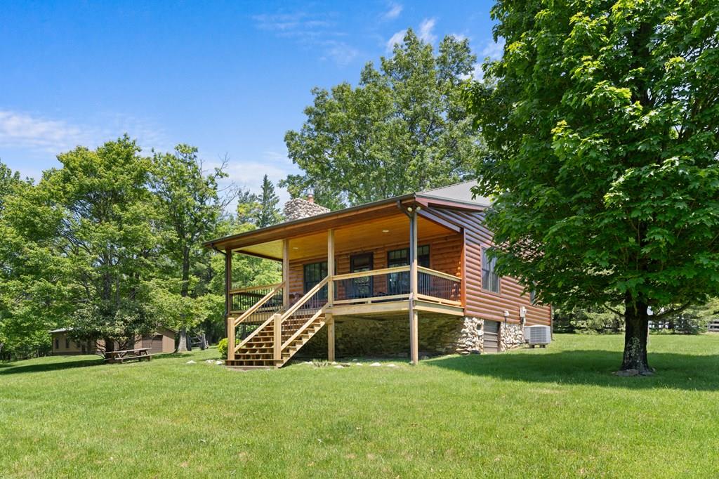 558 Pops Peak Rd