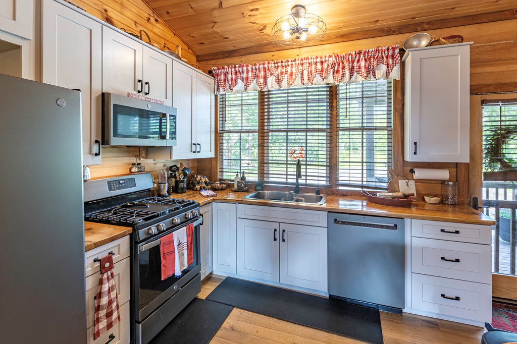 1029 York Ridge Rd. Property Photo 24