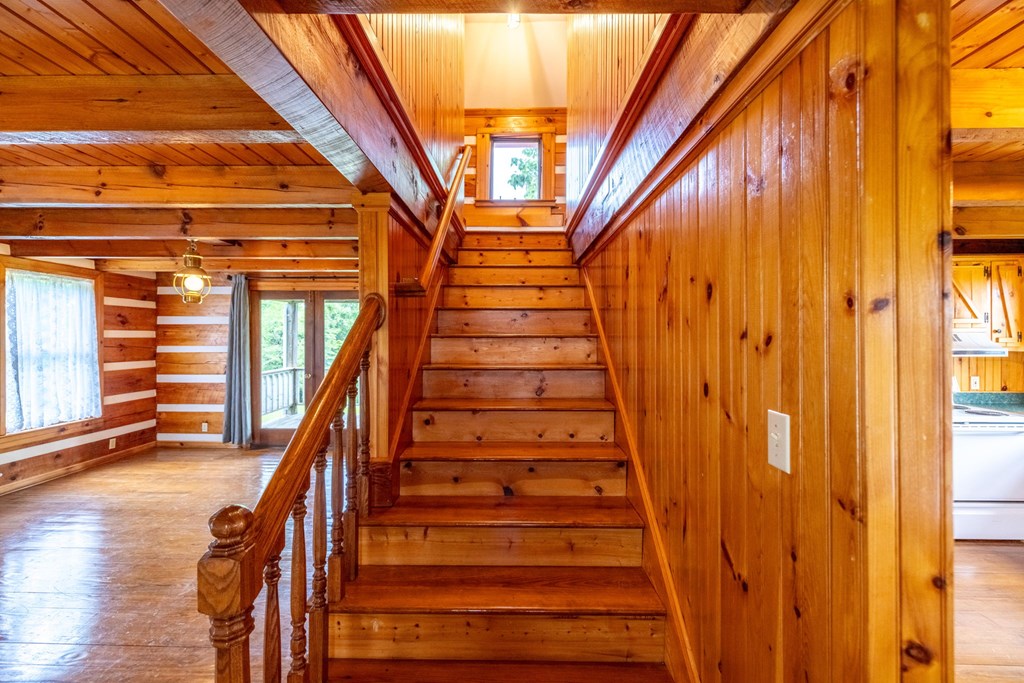 45 Bailey Property Photo 8