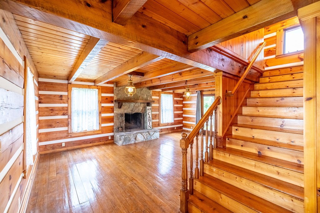 45 Bailey Property Photo 15