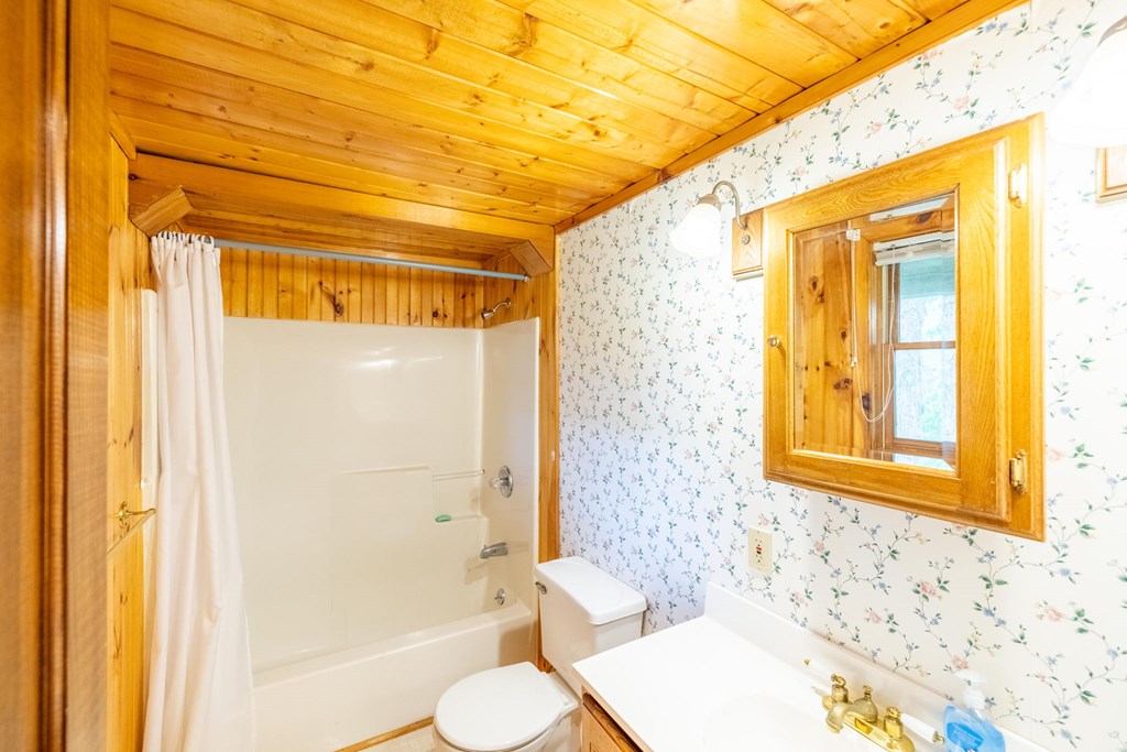 45 Bailey Property Photo 26