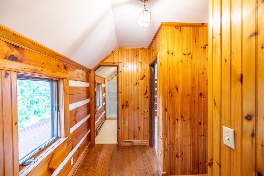 45 Bailey Property Photo 38