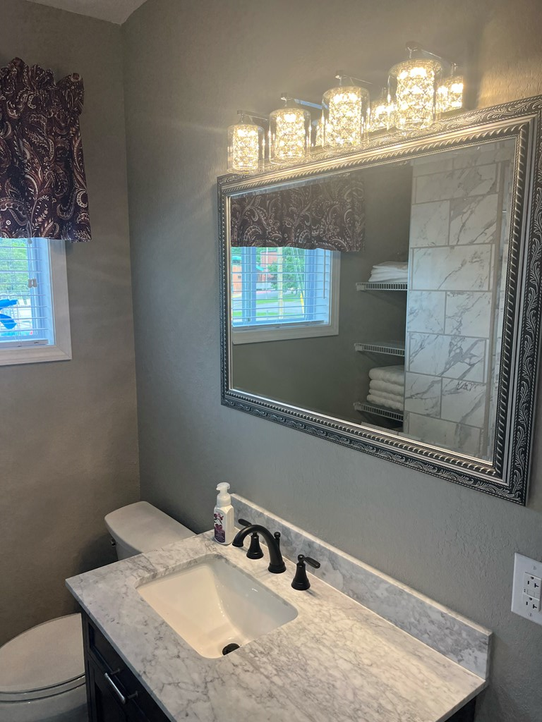 16540 Tazewell Street Property Photo 16