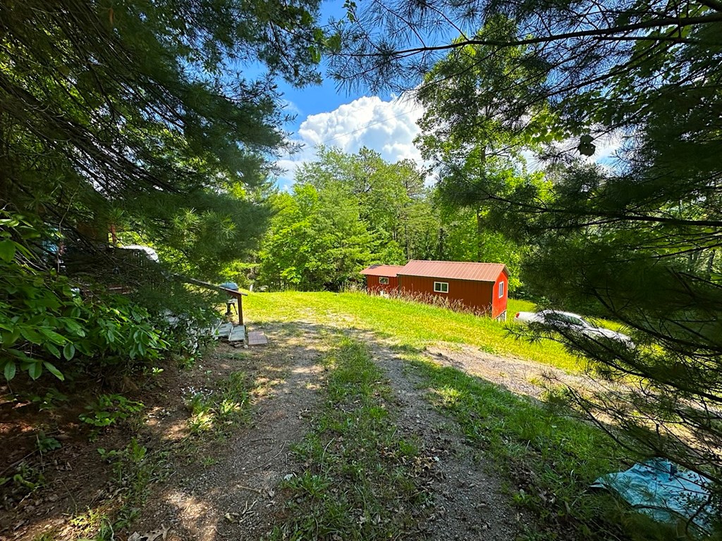 3863 Crockett's Cove Rd. Property Photo 3