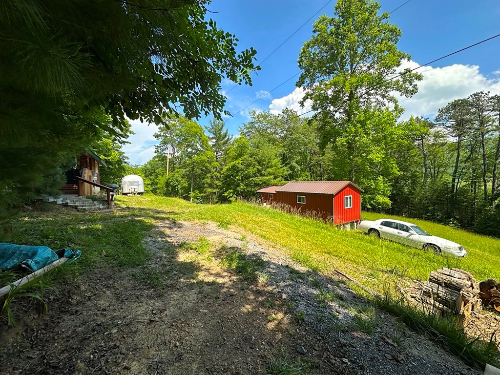 3863 Crockett's Cove Rd. Property Photo 4