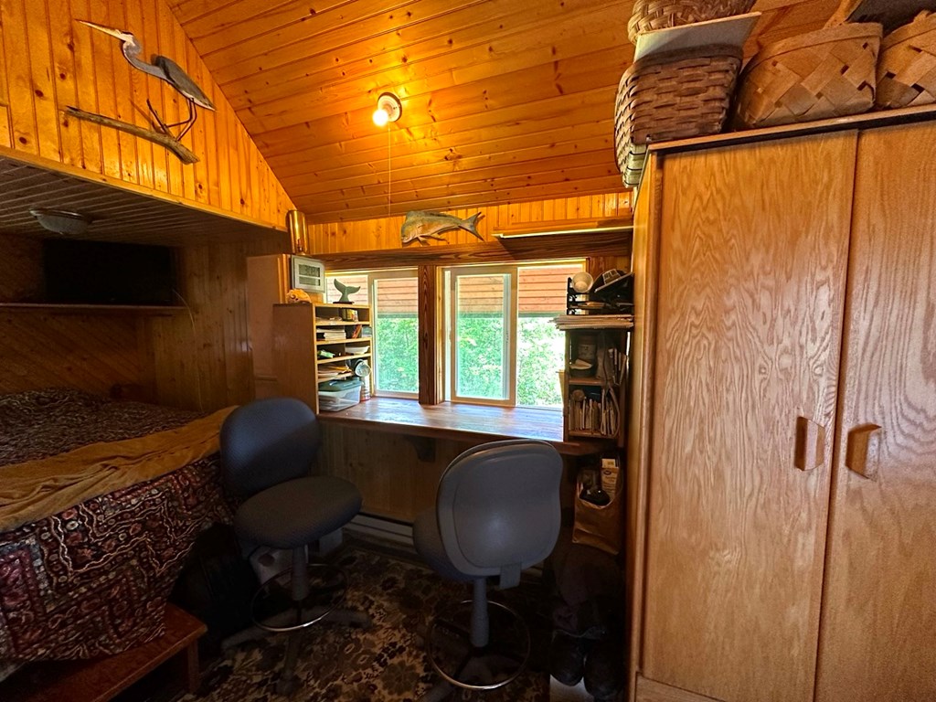 3863 Crockett's Cove Rd. Property Photo 14