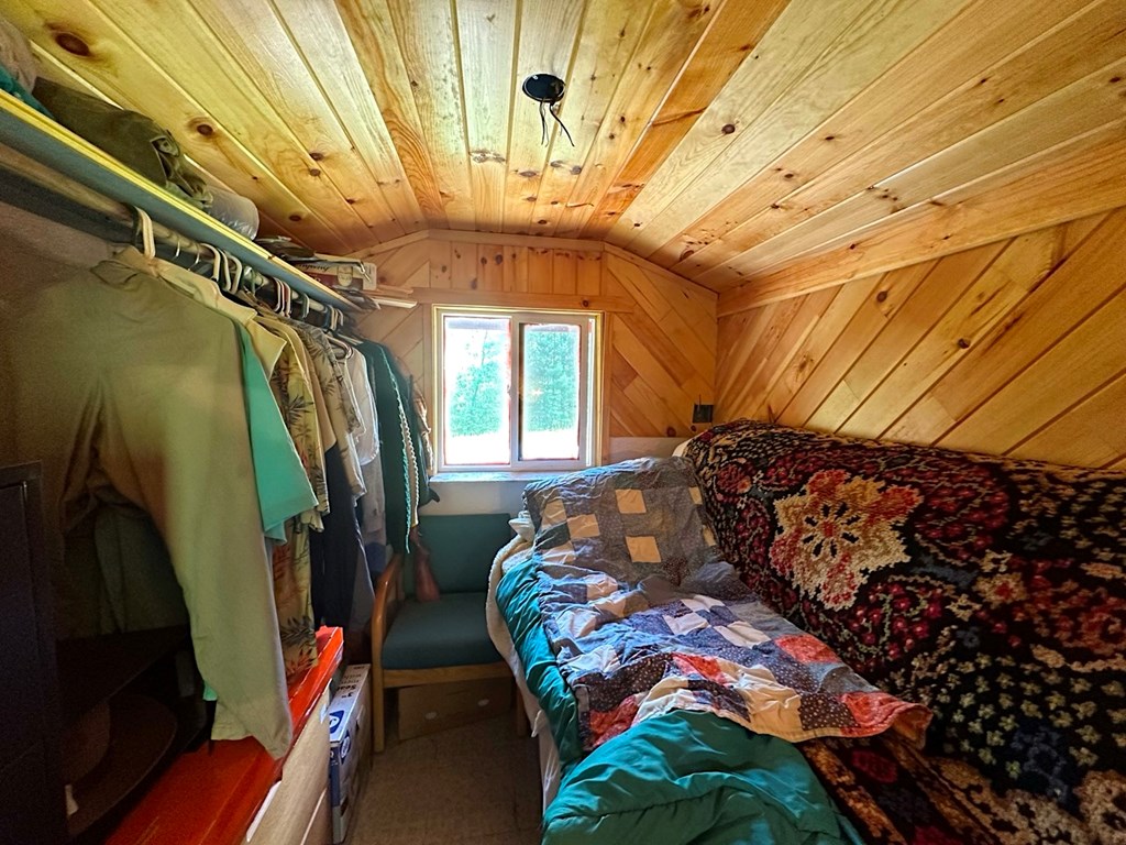 3863 Crockett's Cove Rd. Property Photo 22